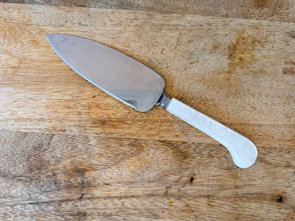 Vintage Sheffield England Stainless Cake Knife Mother of Pearl Handle Pie Server